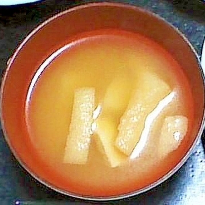 豆腐と油揚げの味噌汁